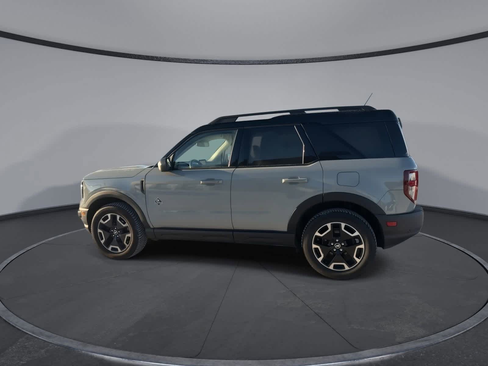 Thumbnail: 2021 Ford Bronco Sport - 5