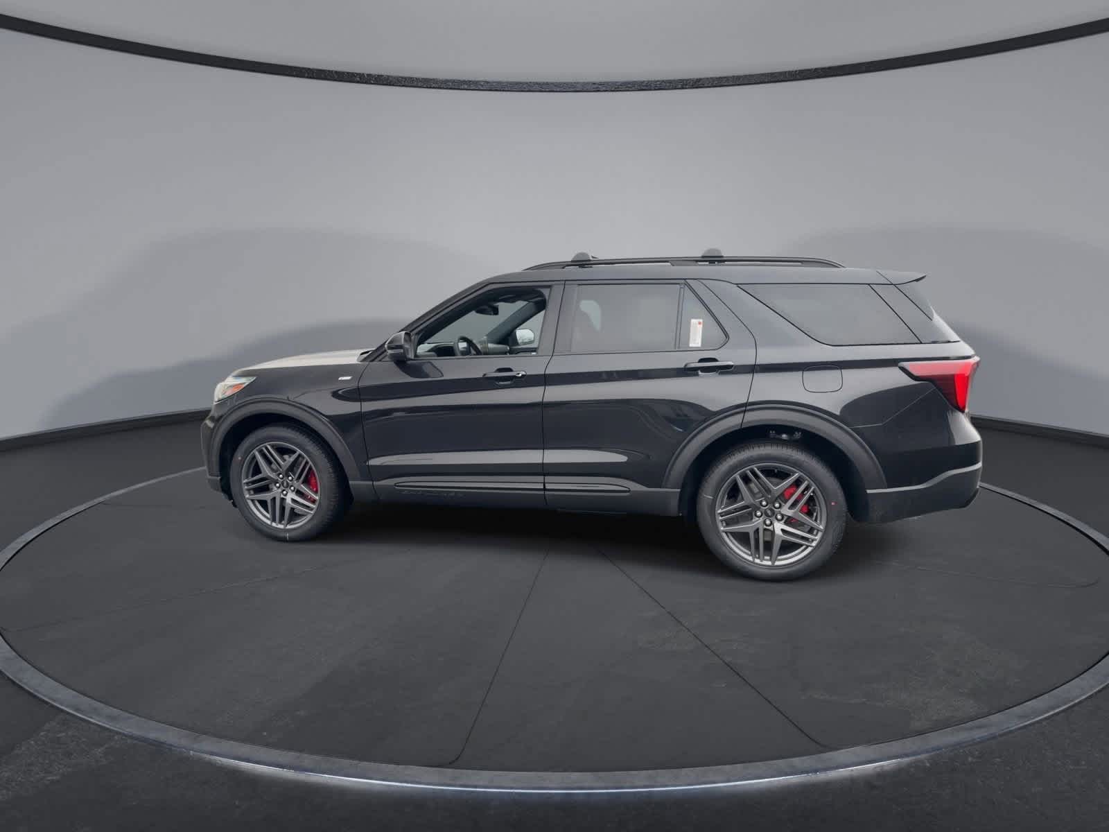 Thumbnail: 2026 Ford Explorer - 5