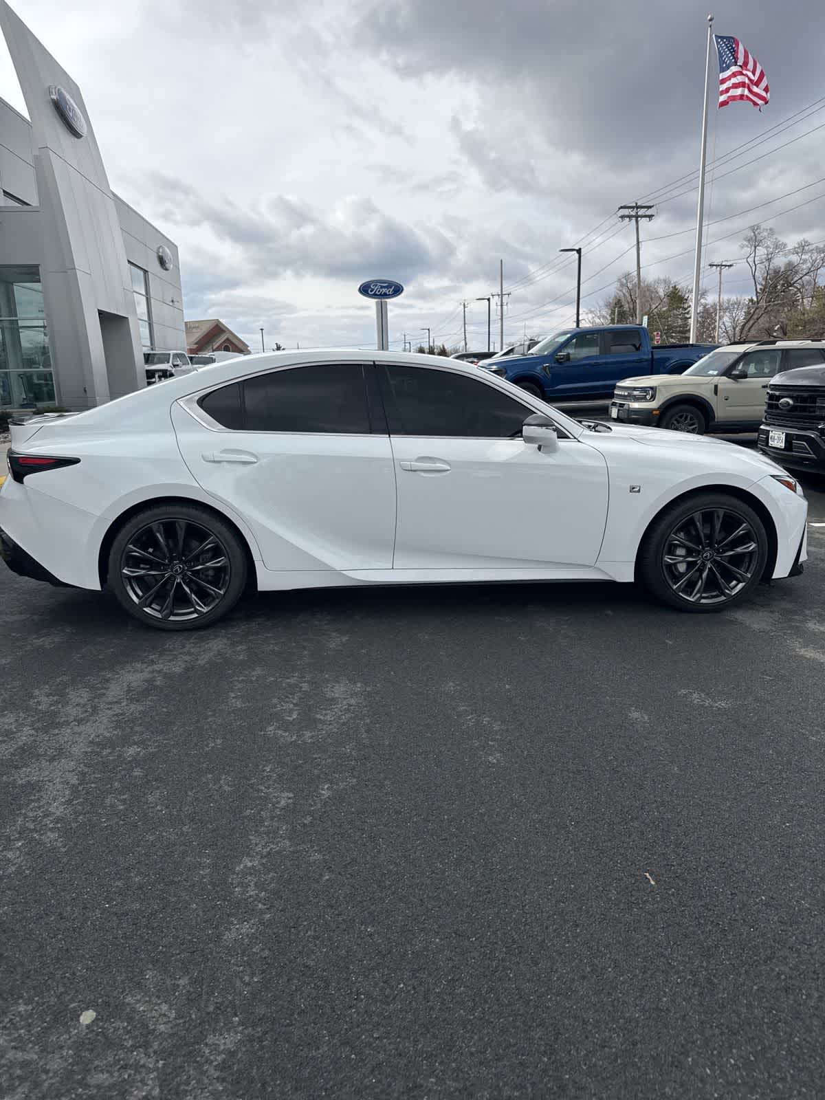 Thumbnail: 2022 Lexus IS - 5