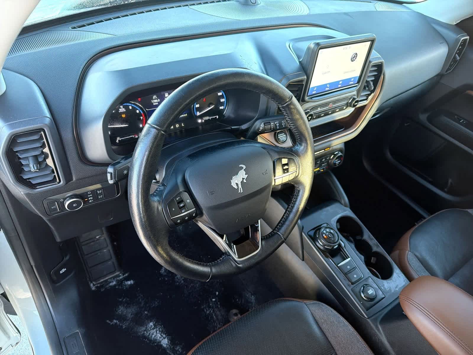 Thumbnail: 2021 Ford Bronco Sport - 10