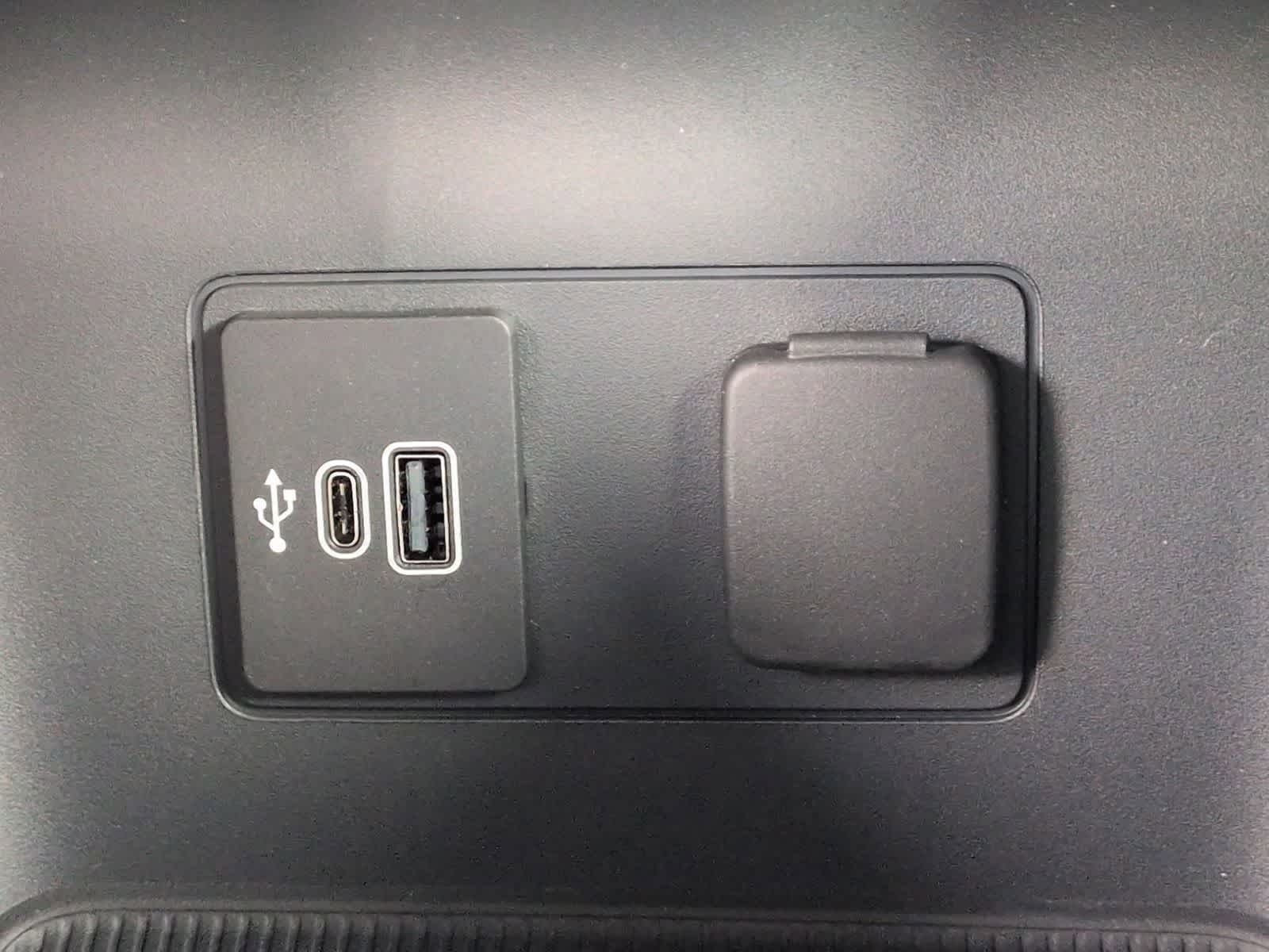 Thumbnail: 2026 Ford Explorer - 33