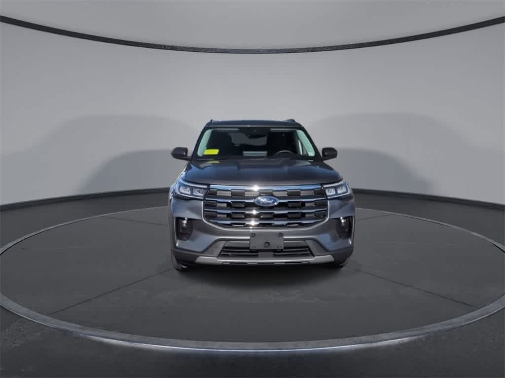 Thumbnail: 2025 Ford Explorer - 3