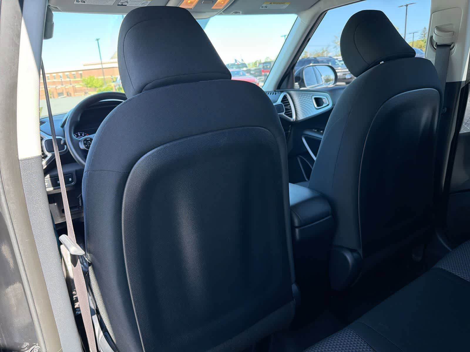 Thumbnail: 2020 Kia Soul - 19