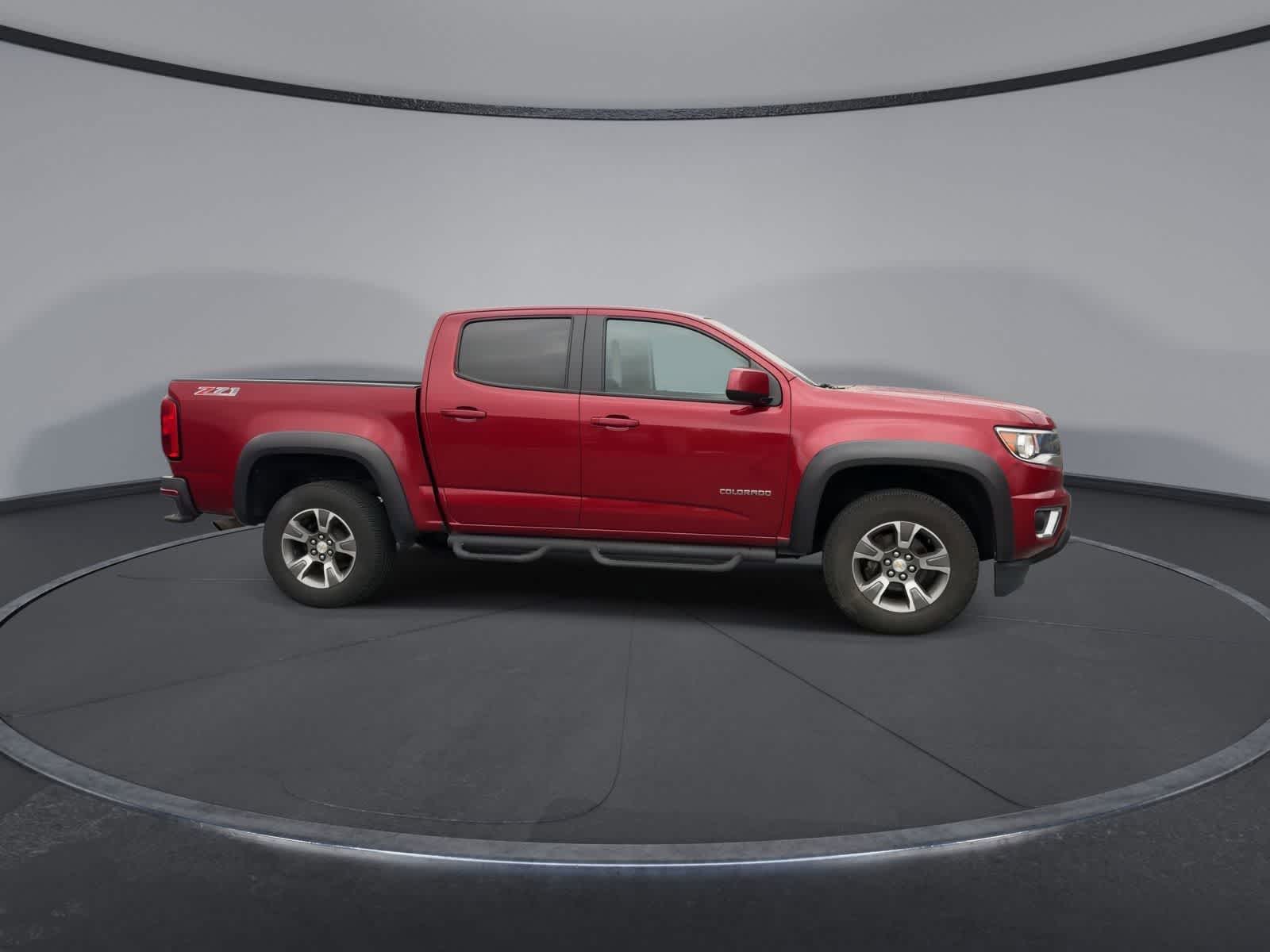 Thumbnail: 2017 Chevrolet Colorado - 9