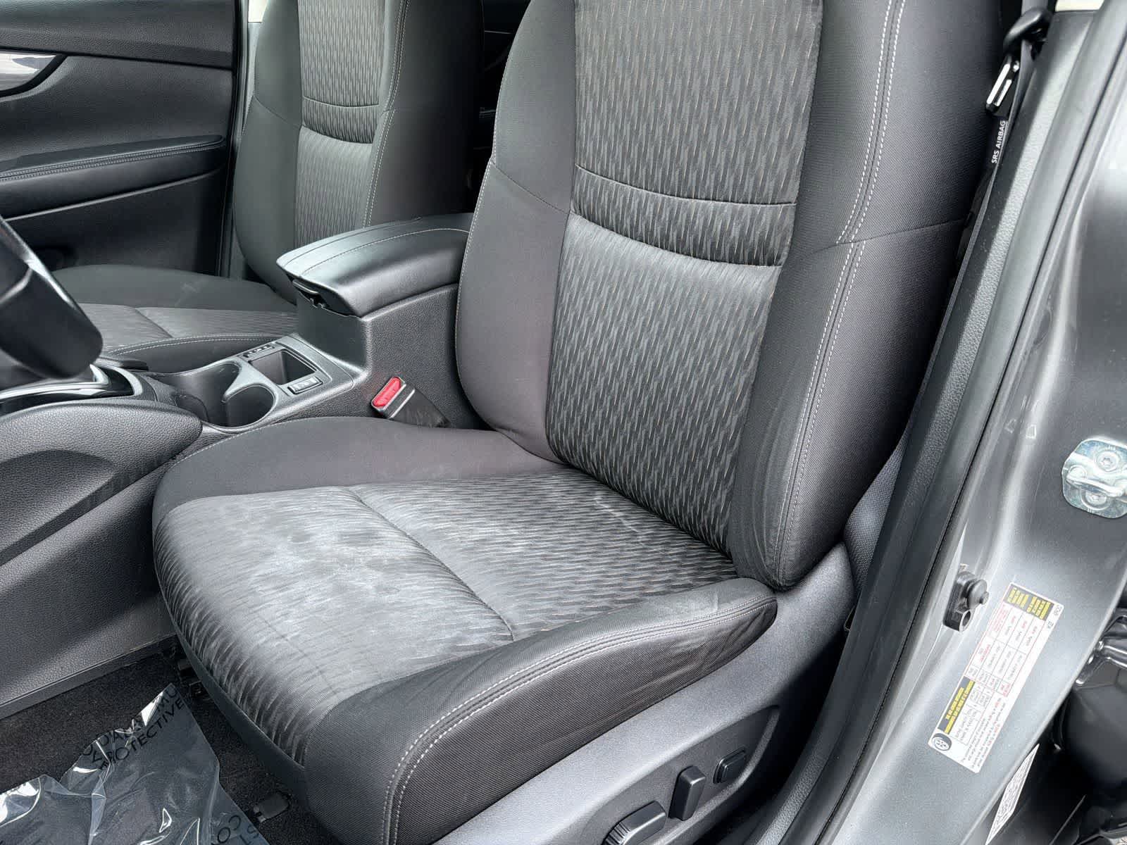 Thumbnail: 2020 Nissan Rogue - 17