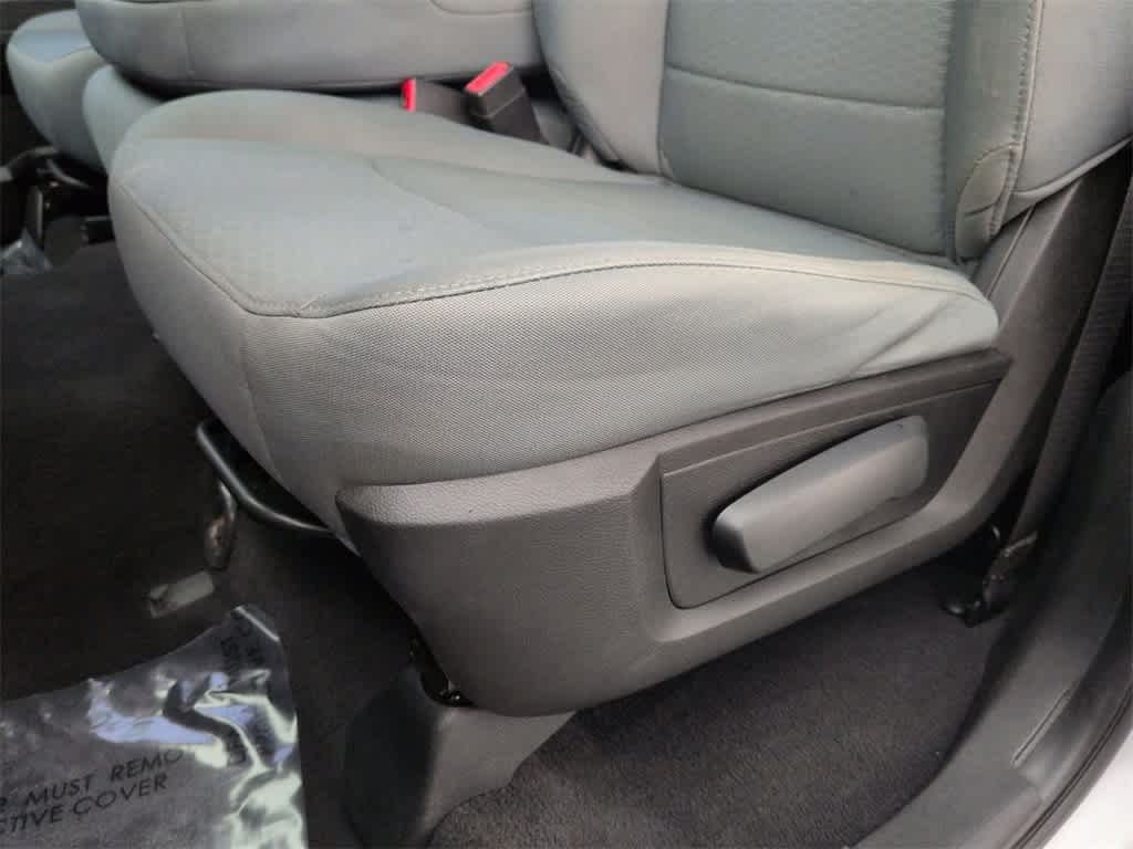 Thumbnail: 2019 RAM 1500 Classic - 18