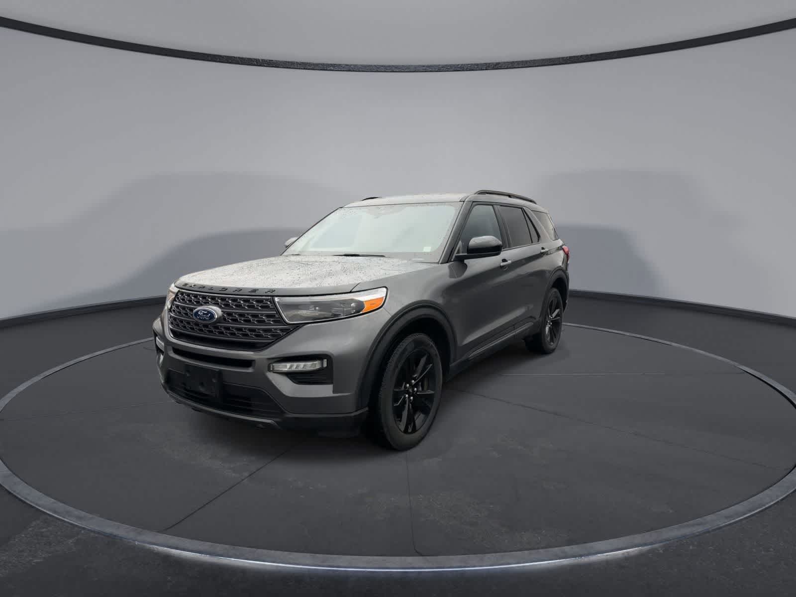 Thumbnail: 2022 Ford Explorer - 4