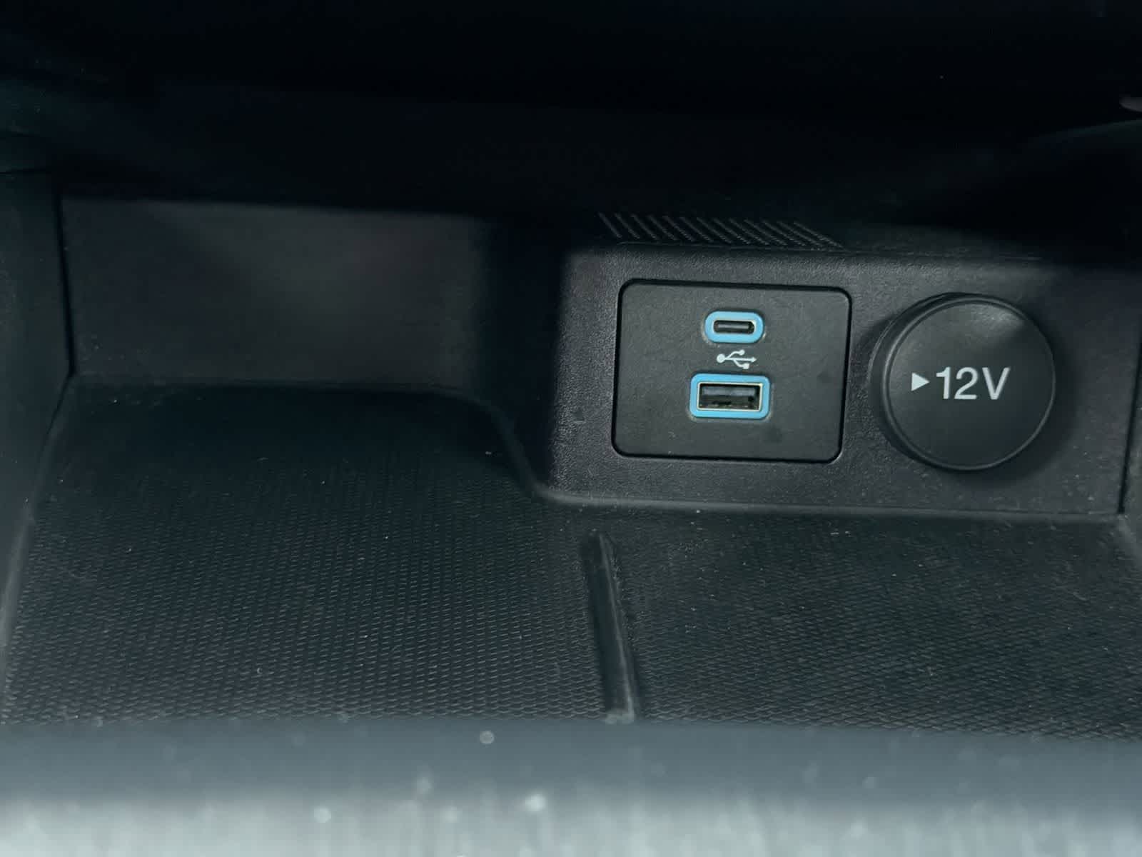 Thumbnail: 2023 Ford Escape - 34