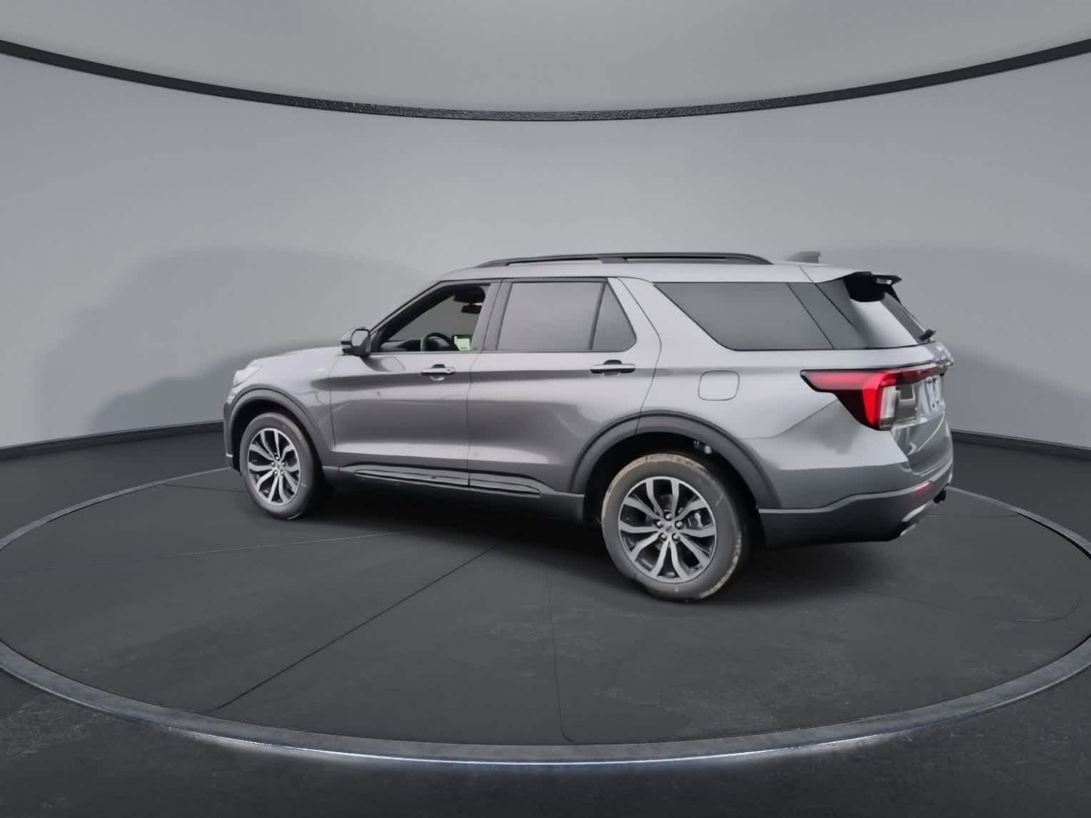 Thumbnail: 2026 Ford Explorer - 6