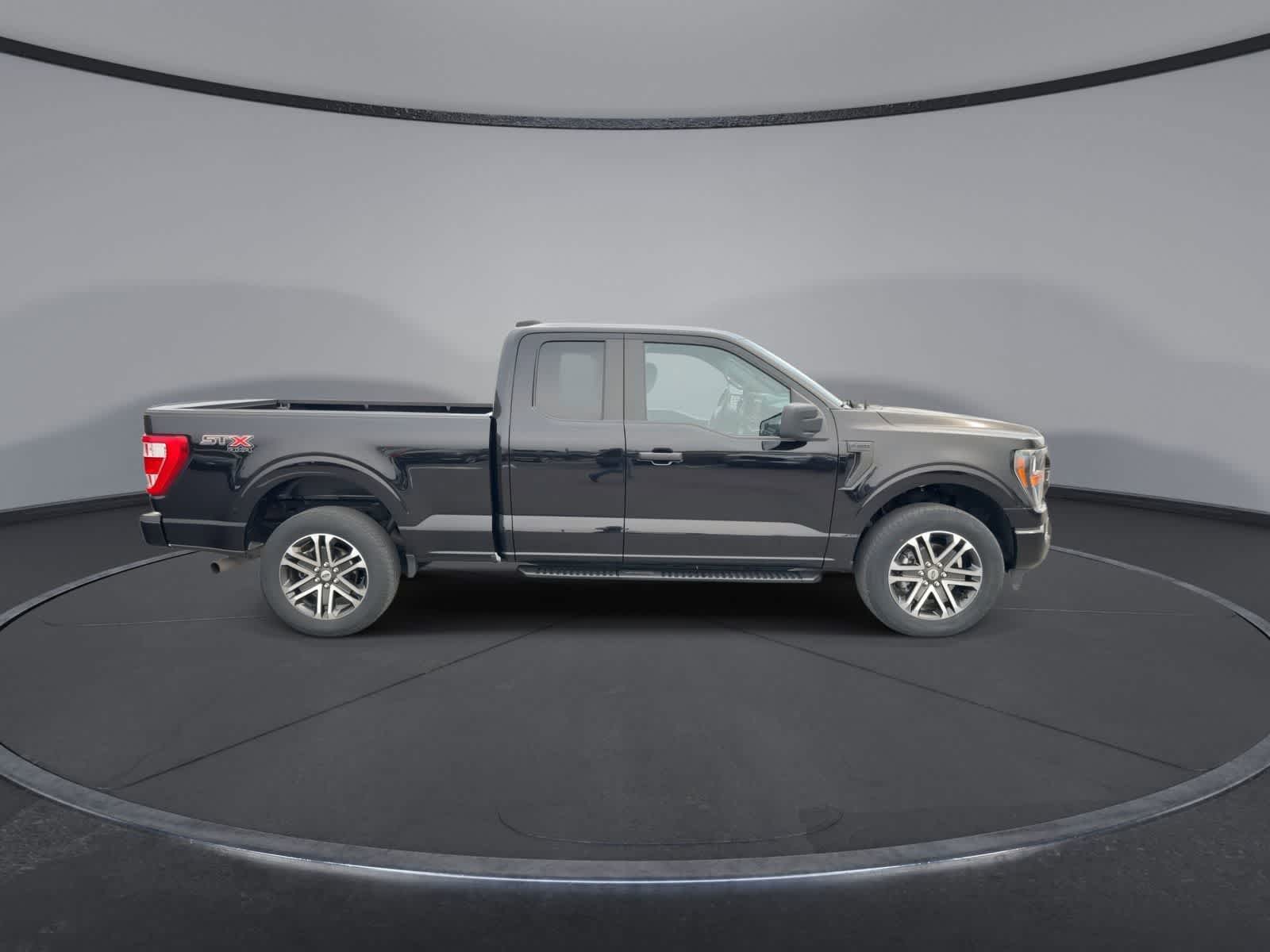 Thumbnail: 2023 Ford F-150 - 9