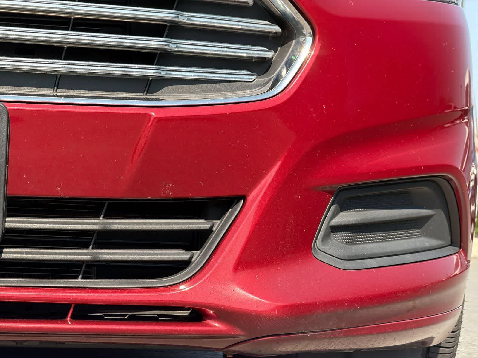 Thumbnail: 2016 Ford Fusion - 10