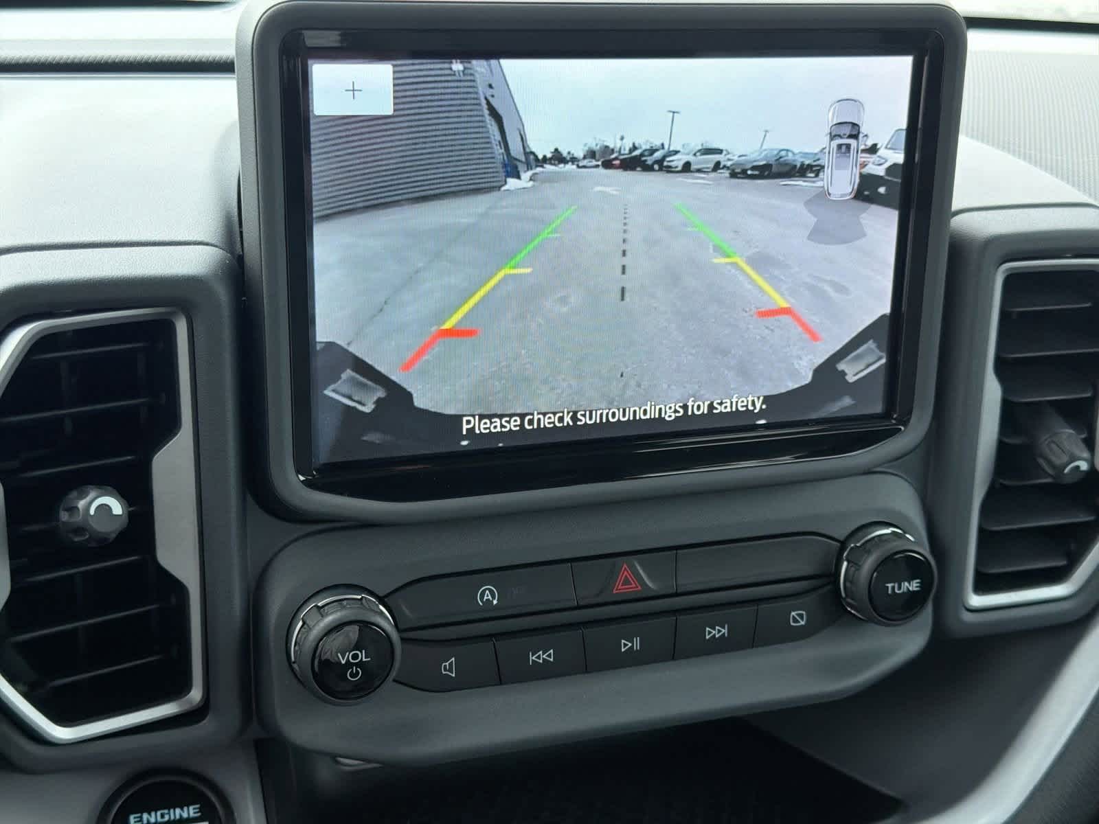 Thumbnail: 2023 Ford Bronco Sport - 29