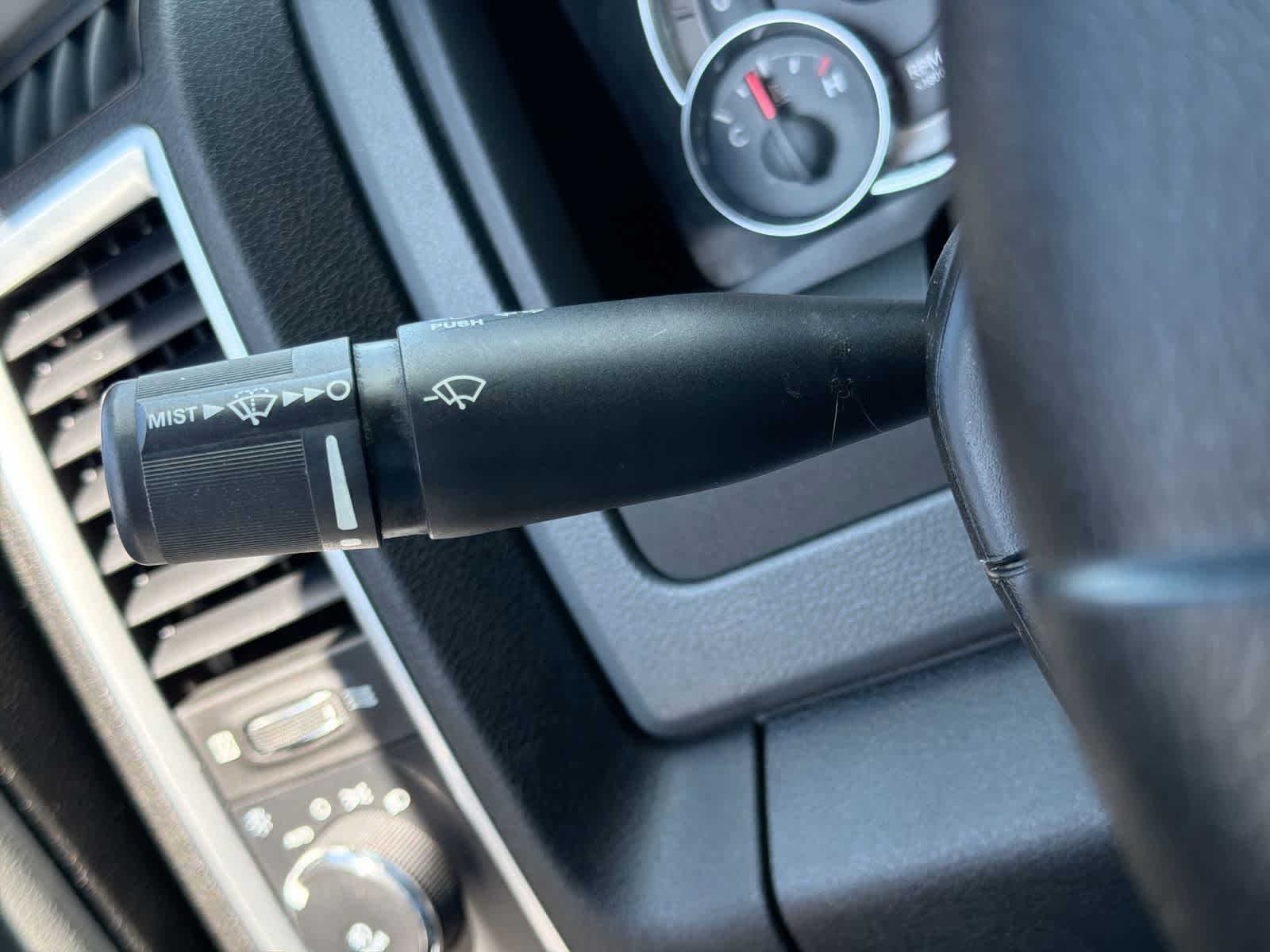Thumbnail: 2019 RAM 1500 Classic - 27