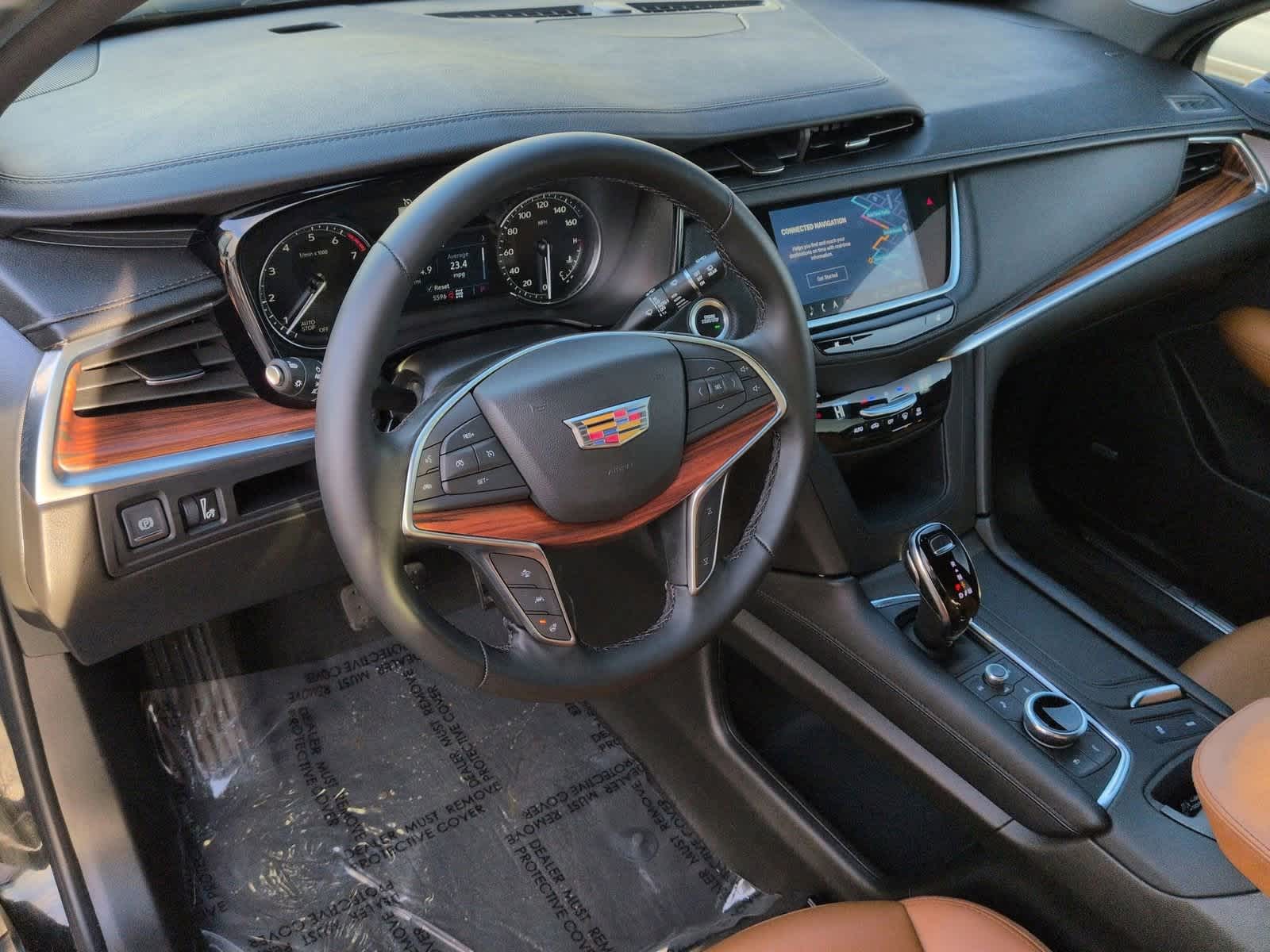 Thumbnail: 2025 Cadillac XT5 - 10