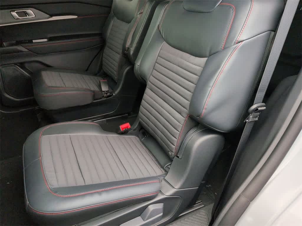 Thumbnail: 2026 Ford Explorer - 20