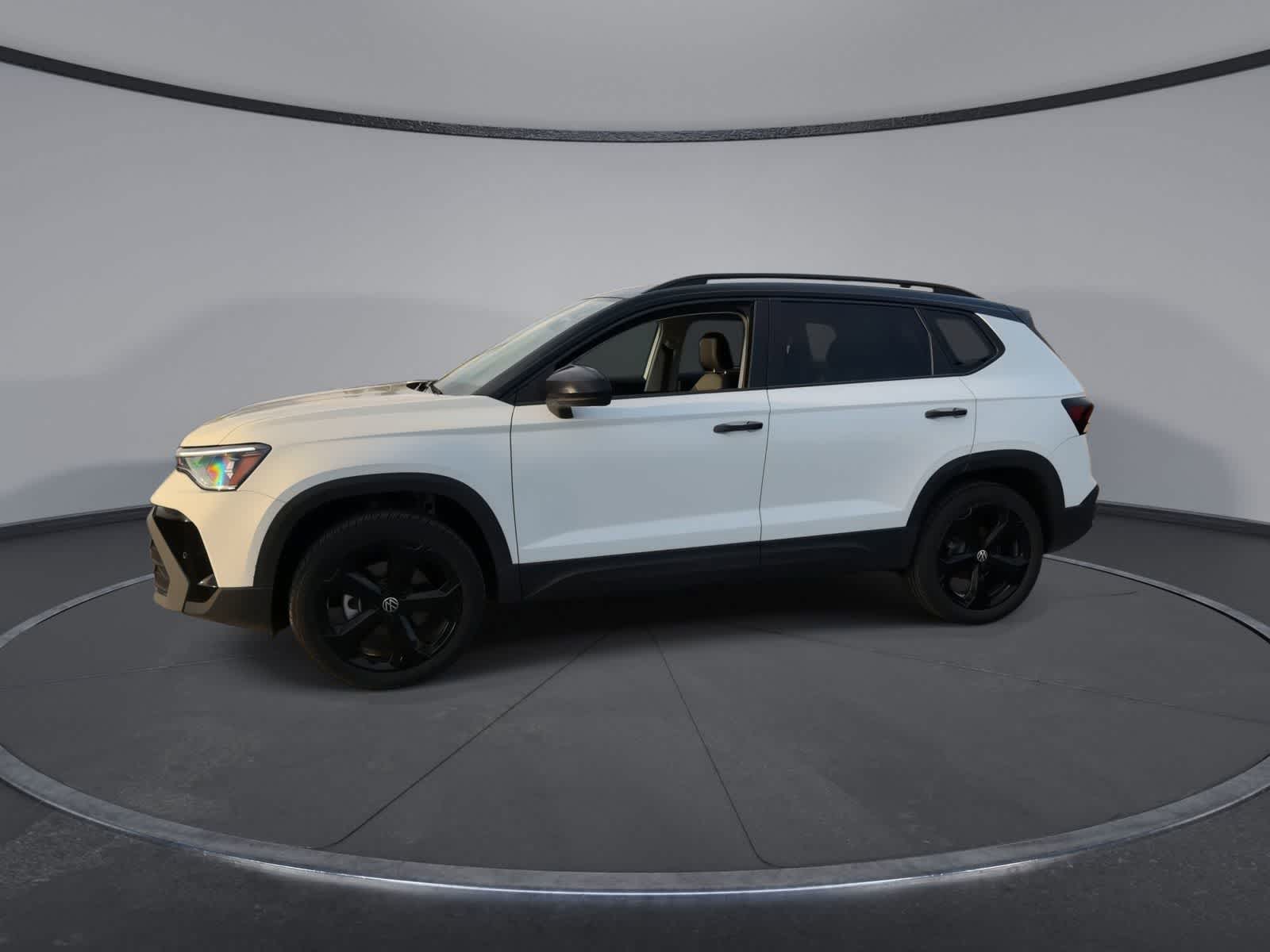 Thumbnail: 2025 Volkswagen Taos - 5