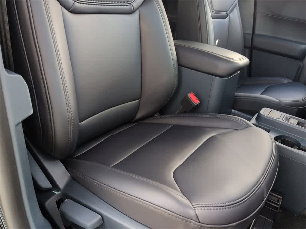 Thumbnail: 2025 Ford Maverick - 22