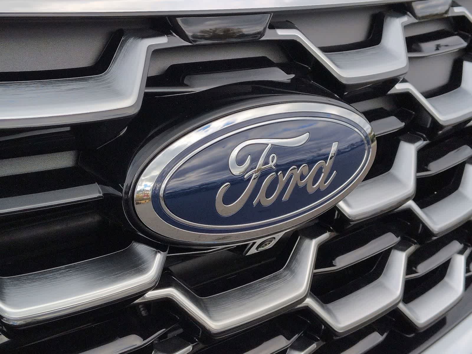 Thumbnail: 2026 Ford Explorer - 12