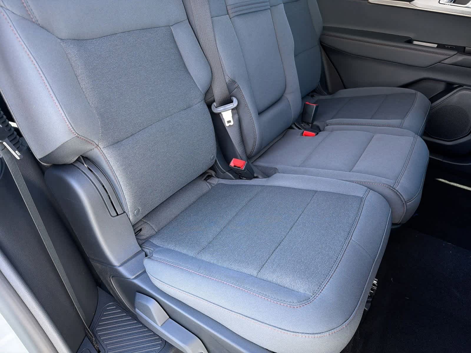 Thumbnail: 2026 Ford Explorer - 21