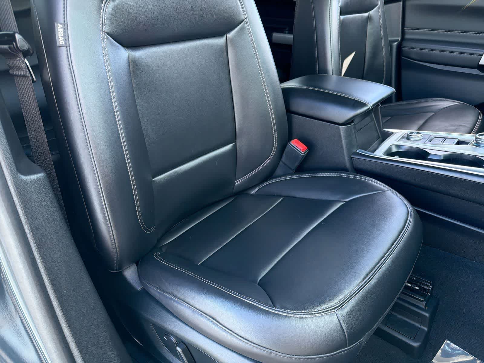 Thumbnail: 2023 Ford Explorer - 22