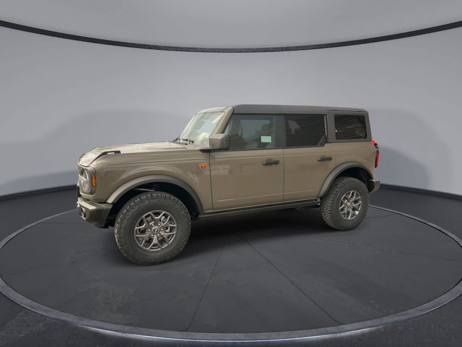 Thumbnail: 2025 Ford Bronco - 4