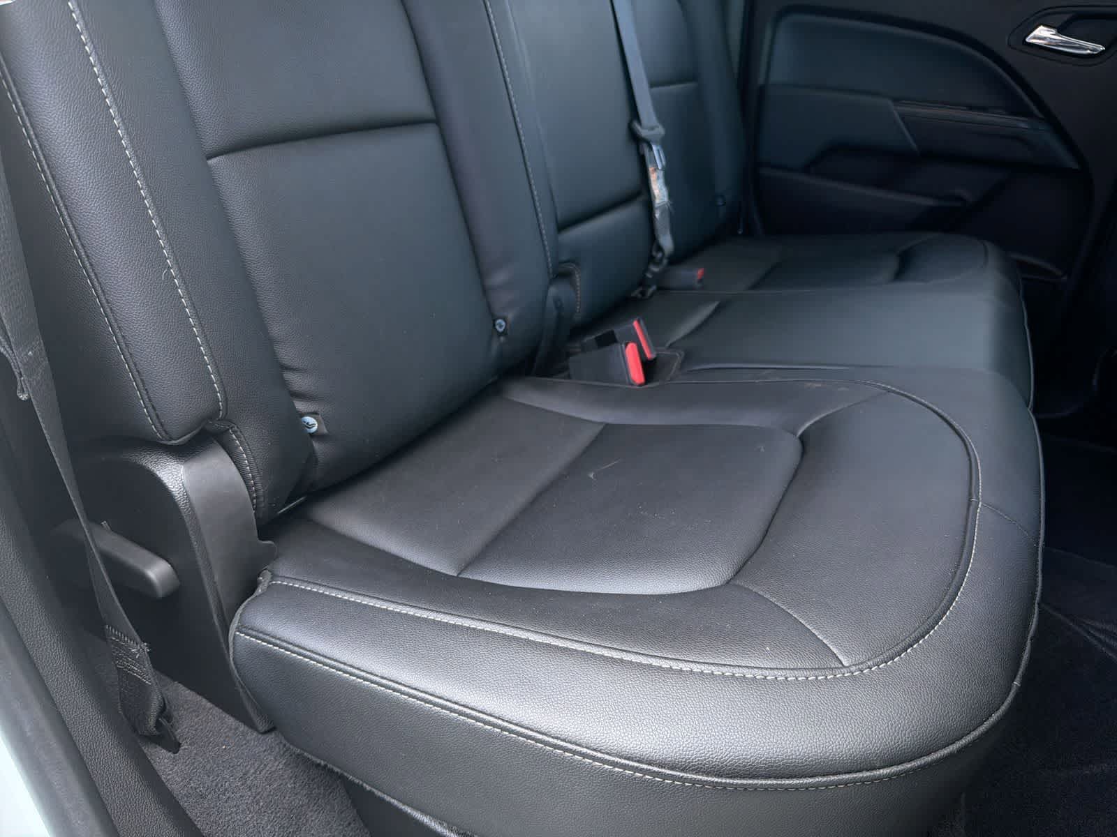 Thumbnail: 2020 Chevrolet Colorado - 21