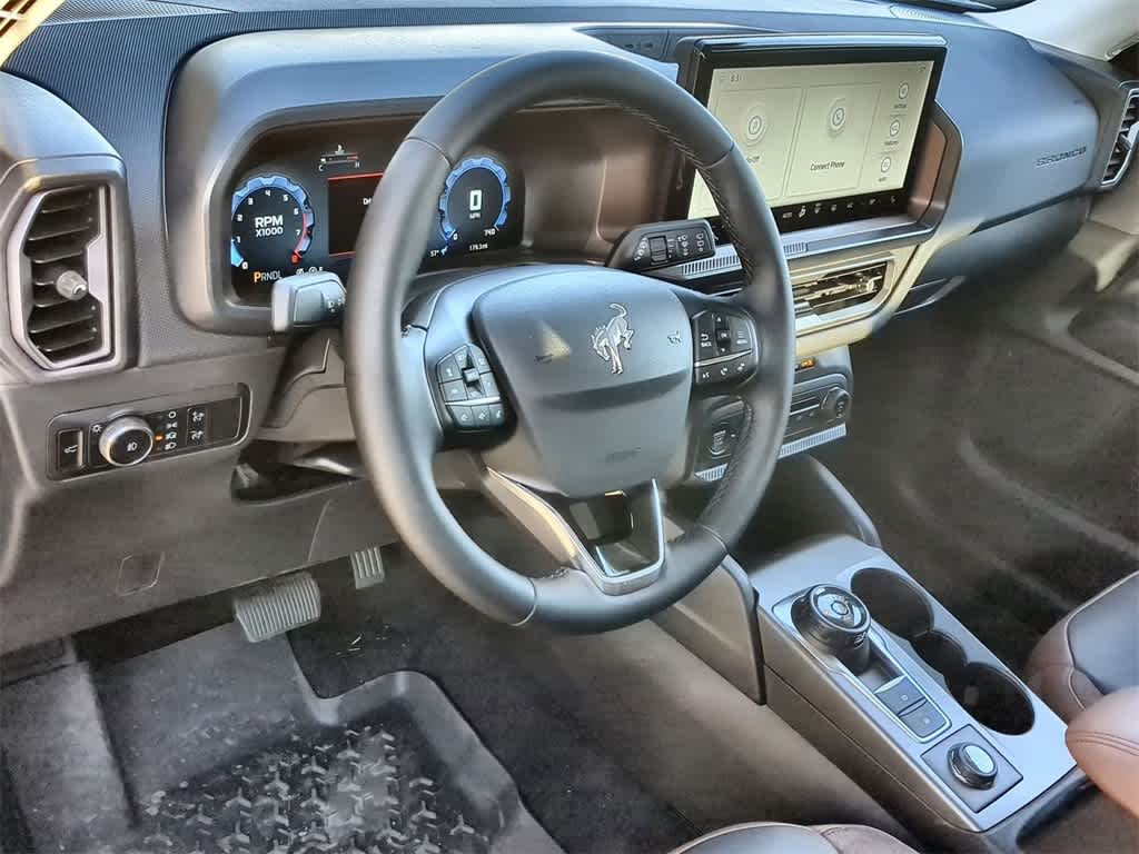 Thumbnail: 2025 Ford Bronco Sport - 10