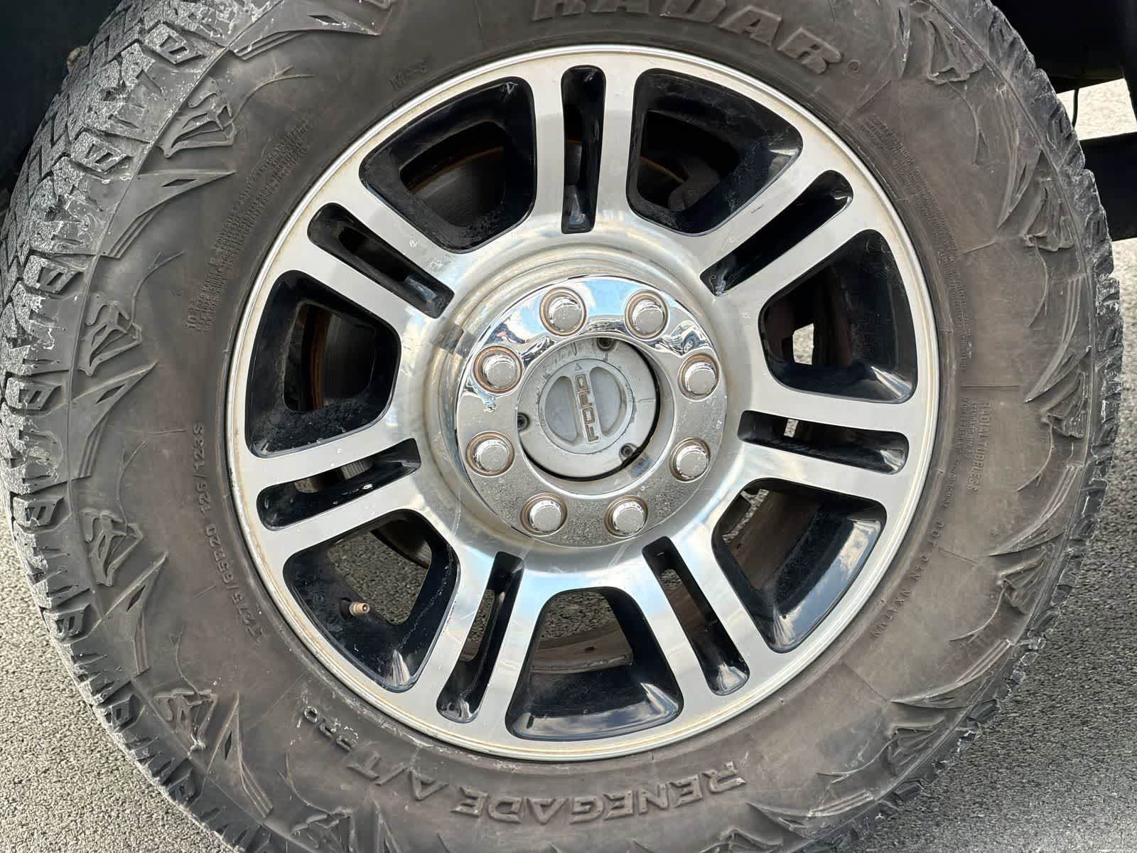 Thumbnail: 2016 Ford F-250 - 14