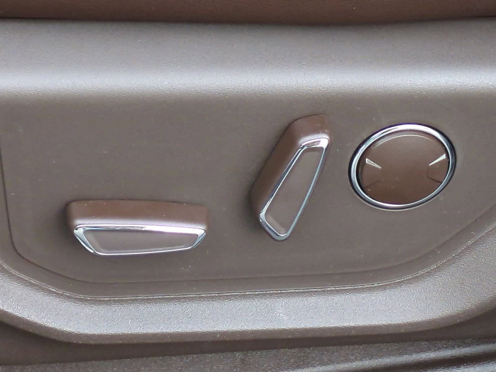 Thumbnail: 2024 Ford Expedition MAX - 18