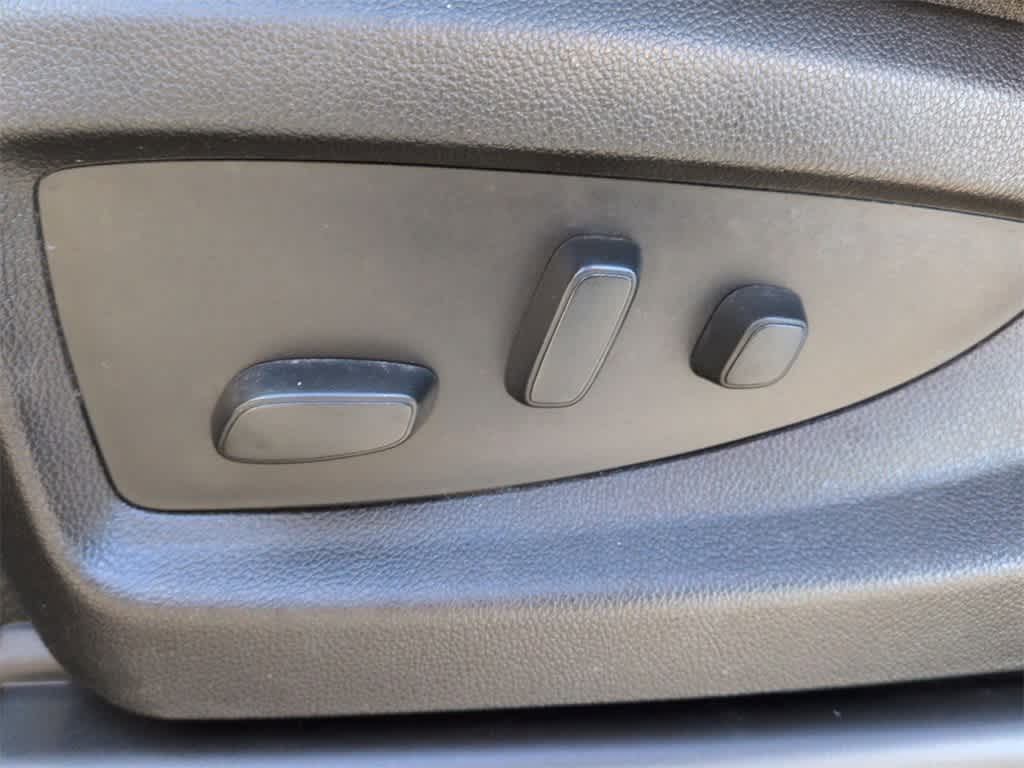 Thumbnail: 2018 Chevrolet Silverado 1500 - 18