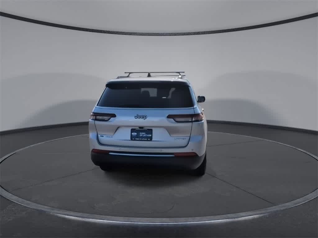 Thumbnail: 2022 Jeep Grand Cherokee - 7