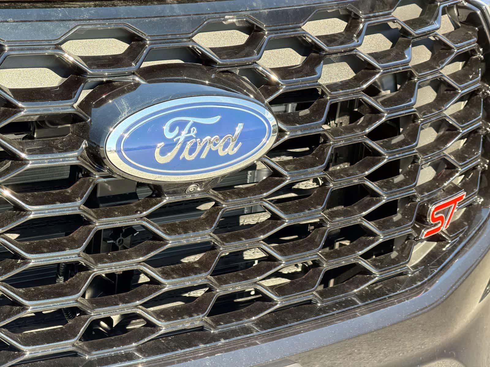 Thumbnail: 2026 Ford Explorer - 12