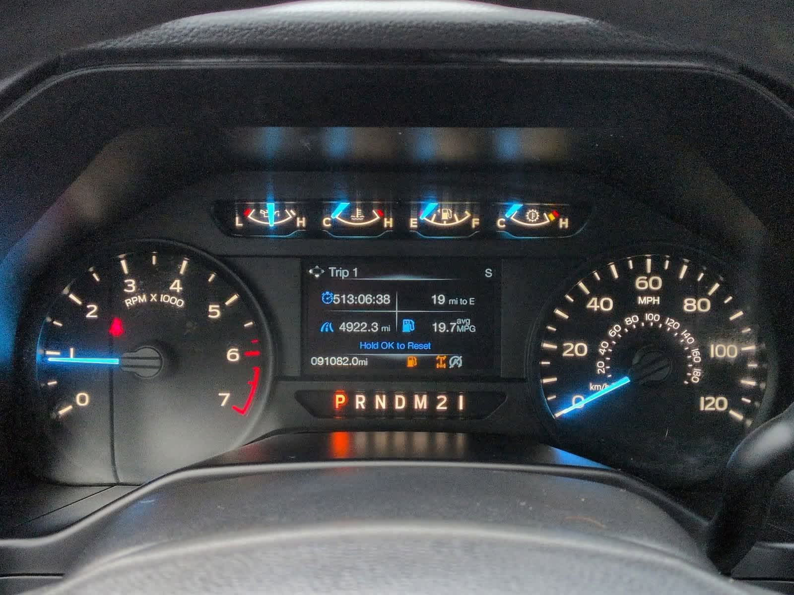 Thumbnail: 2016 Ford F-150 - 32