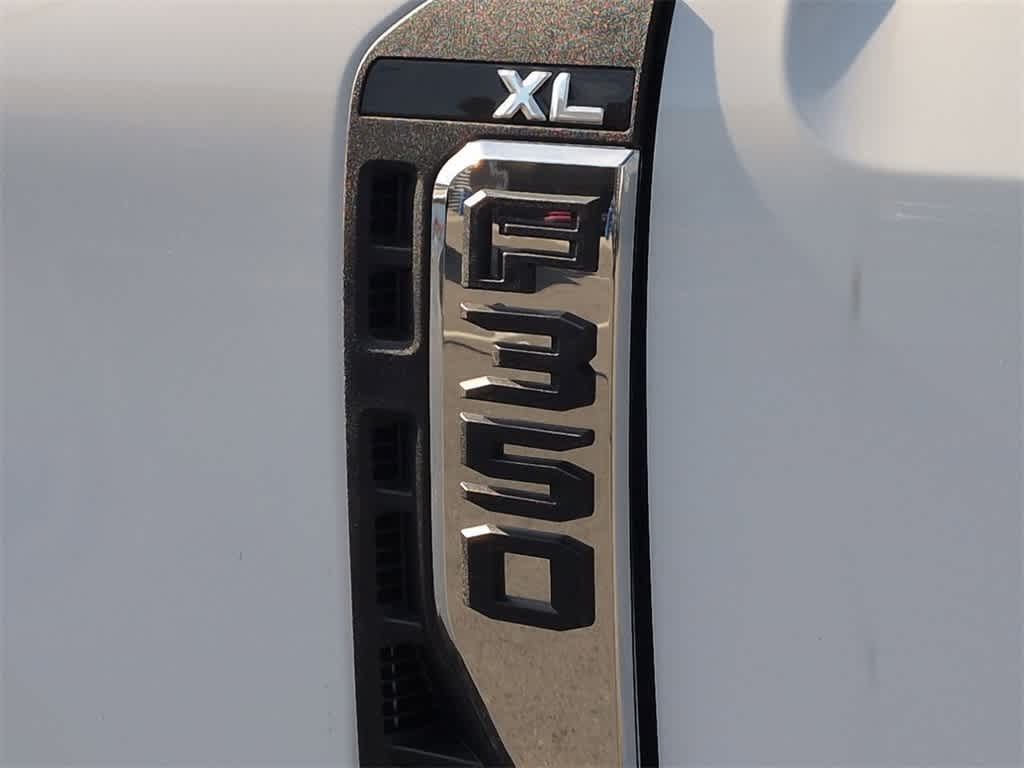 Thumbnail: 2026 Ford F-350 - 13