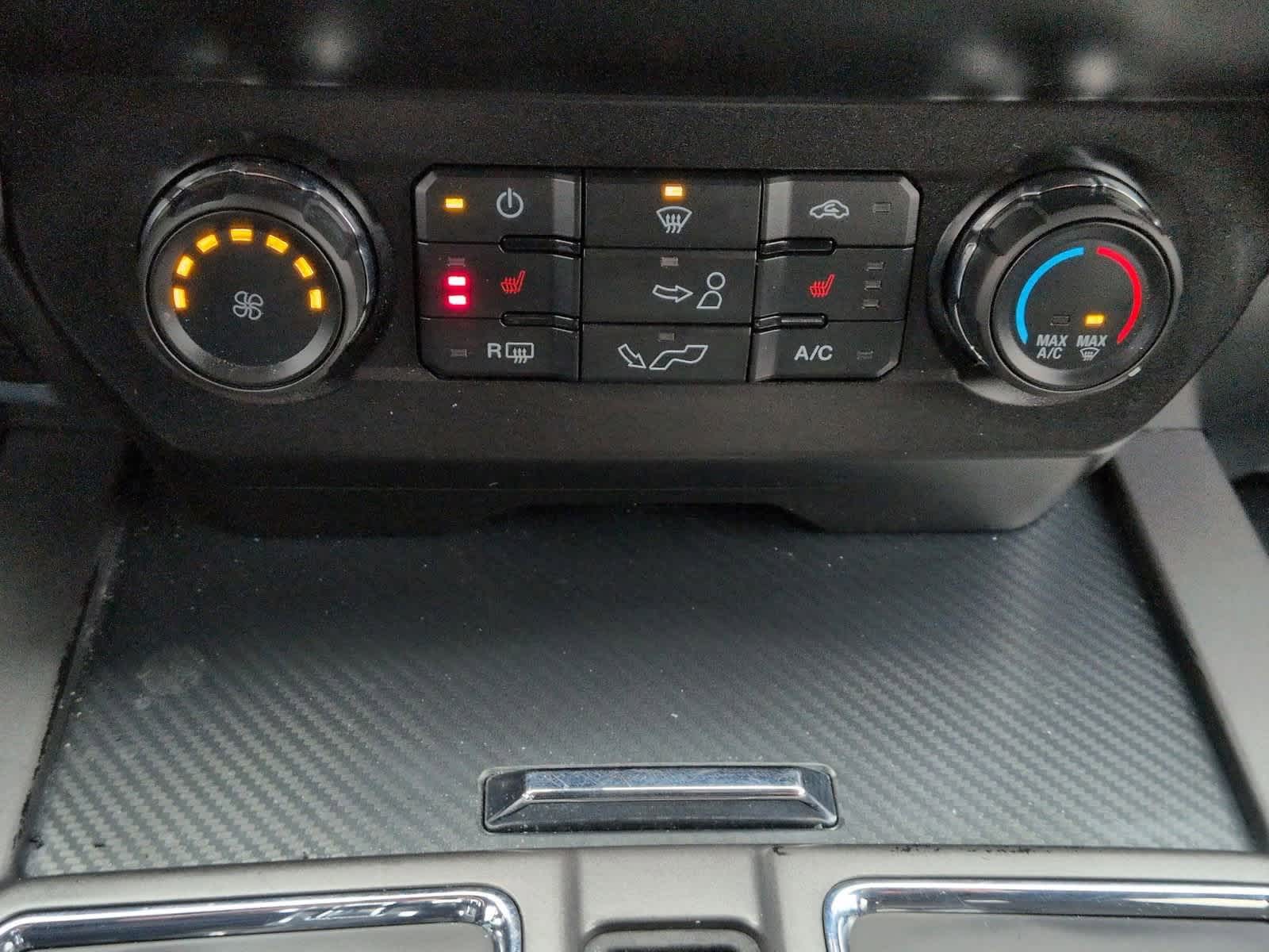 Thumbnail: 2019 Ford F-150 - 32