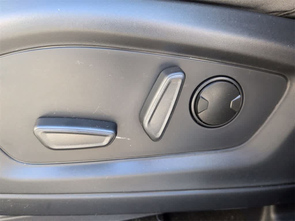 Thumbnail: 2026 Ford Explorer - 18