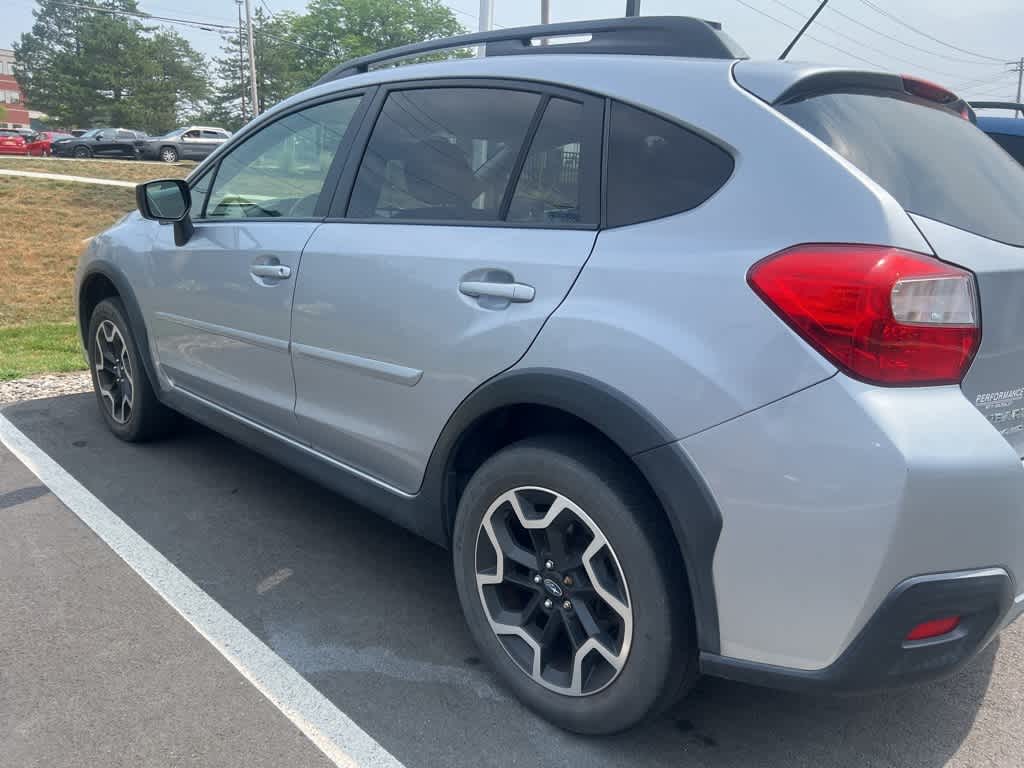 Thumbnail: 2016 Subaru Crosstrek - 2