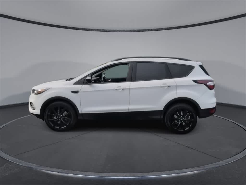 Thumbnail: 2018 Ford Escape - 5
