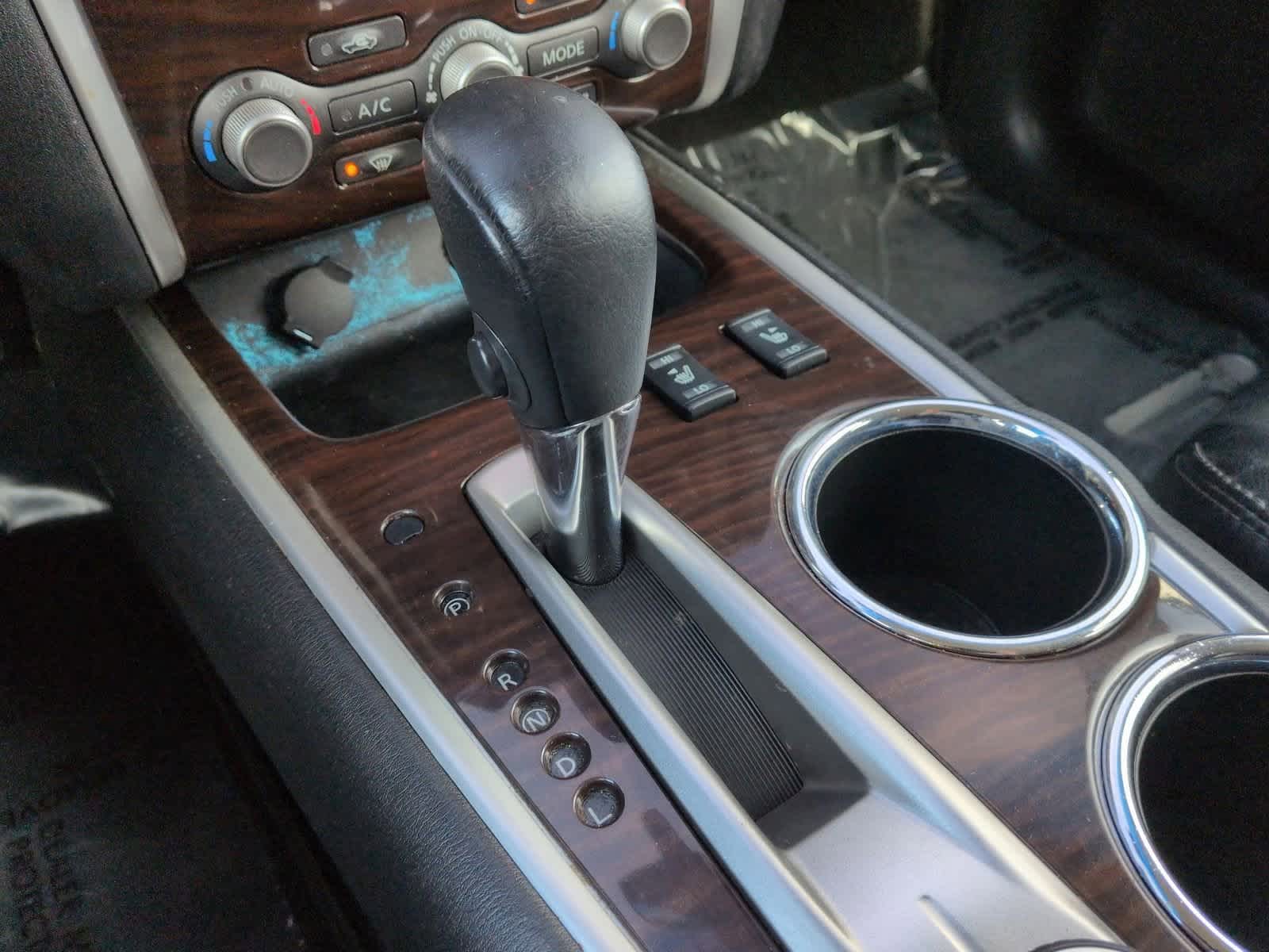 Thumbnail: 2016 Nissan Pathfinder - 32