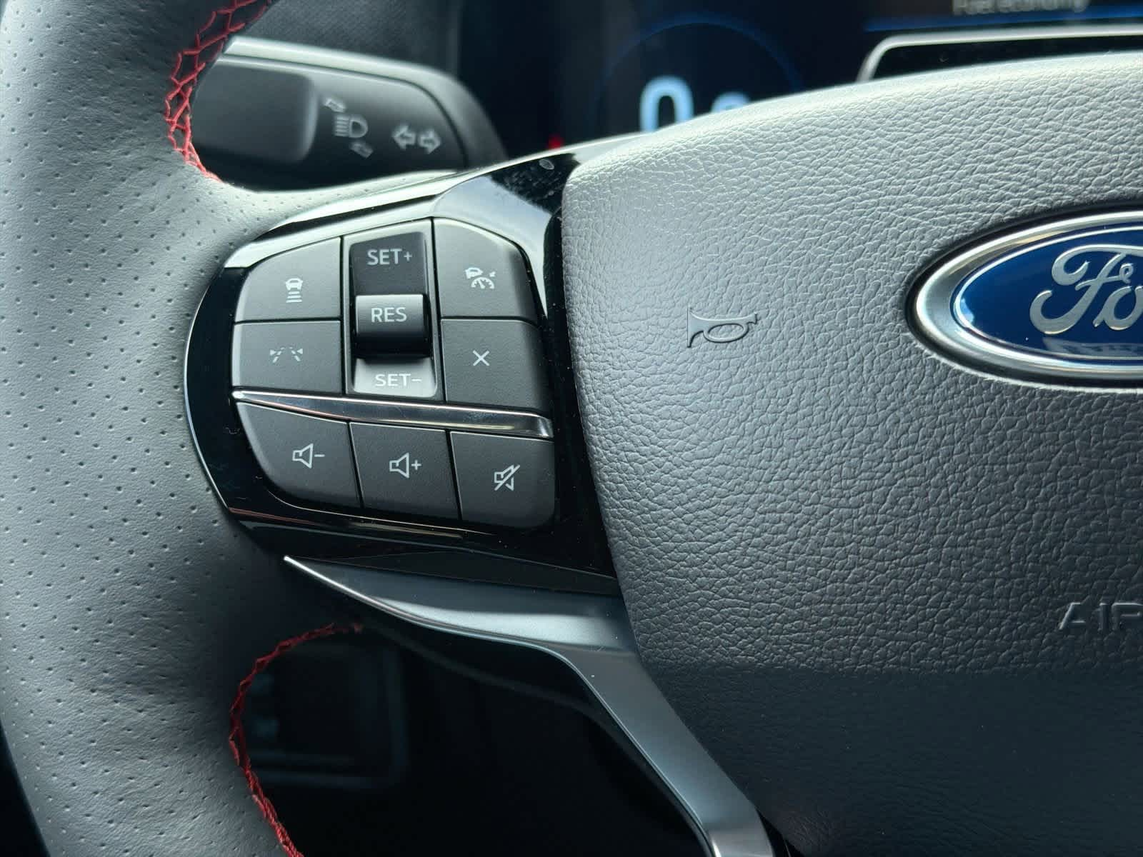 Thumbnail: 2026 Ford Explorer - 24