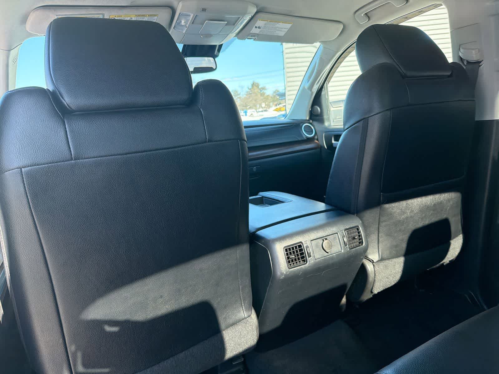 Thumbnail: 2019 Toyota Tundra - 19