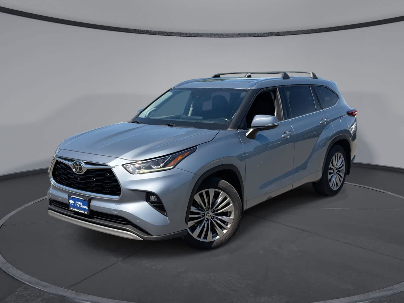 Thumbnail: 2020 Toyota Highlander - 1