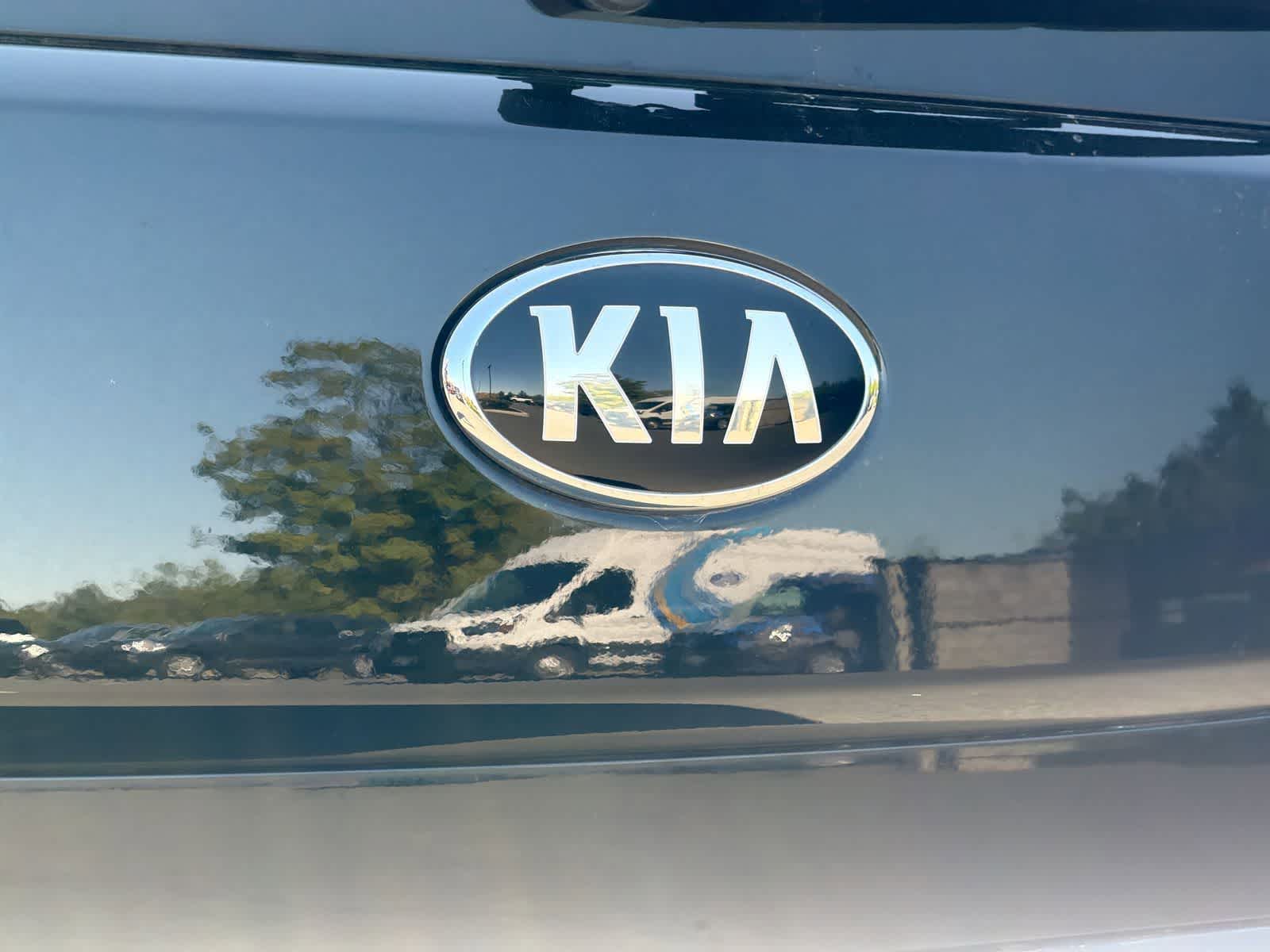 Thumbnail: 2020 Kia Soul - 12