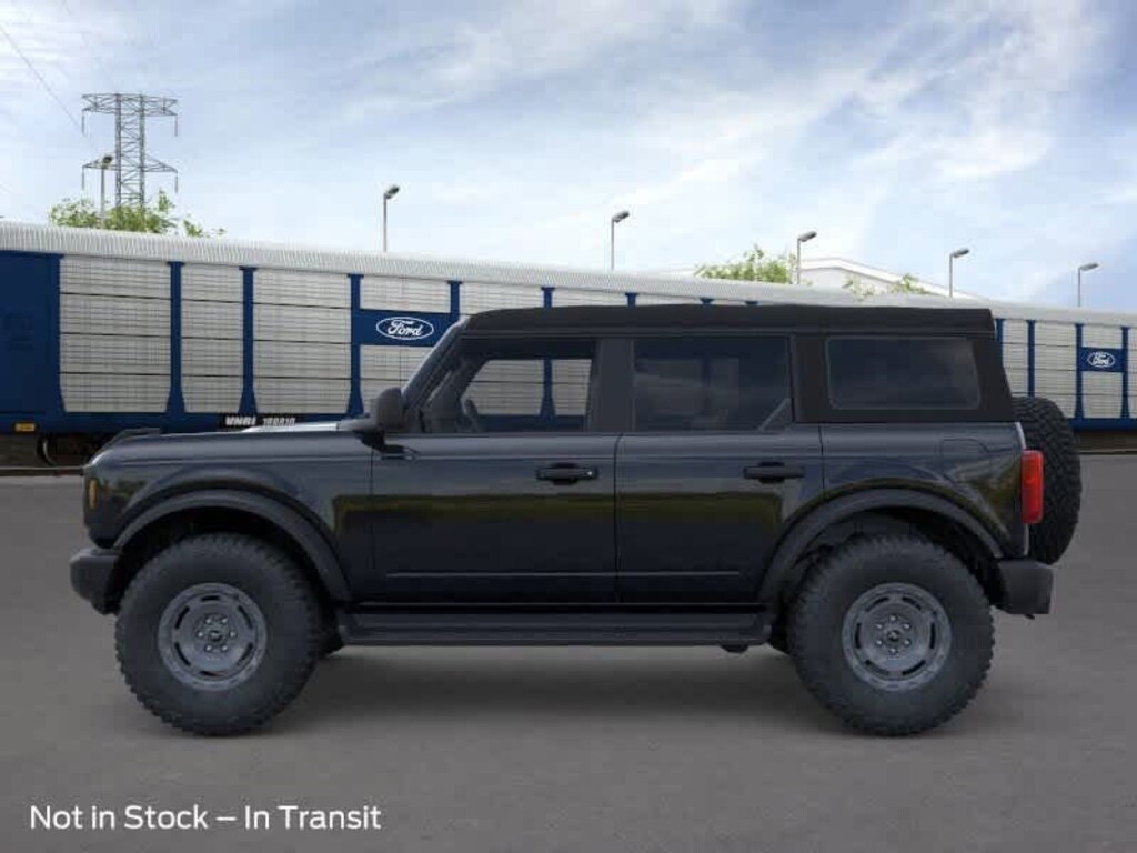 New 2025 Ford Bronco Base SUV