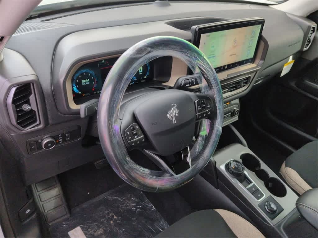 Thumbnail: 2025 Ford Bronco Sport - 10