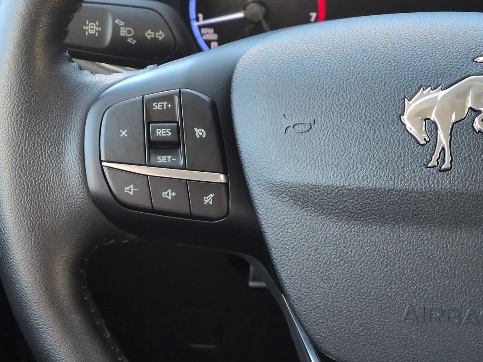 Thumbnail: 2023 Ford Bronco Sport - 24