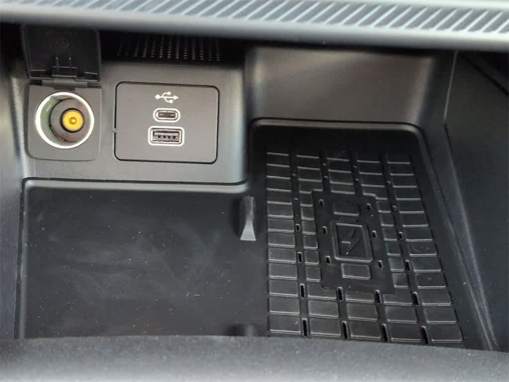 Thumbnail: 2025 Ford Bronco Sport - 31