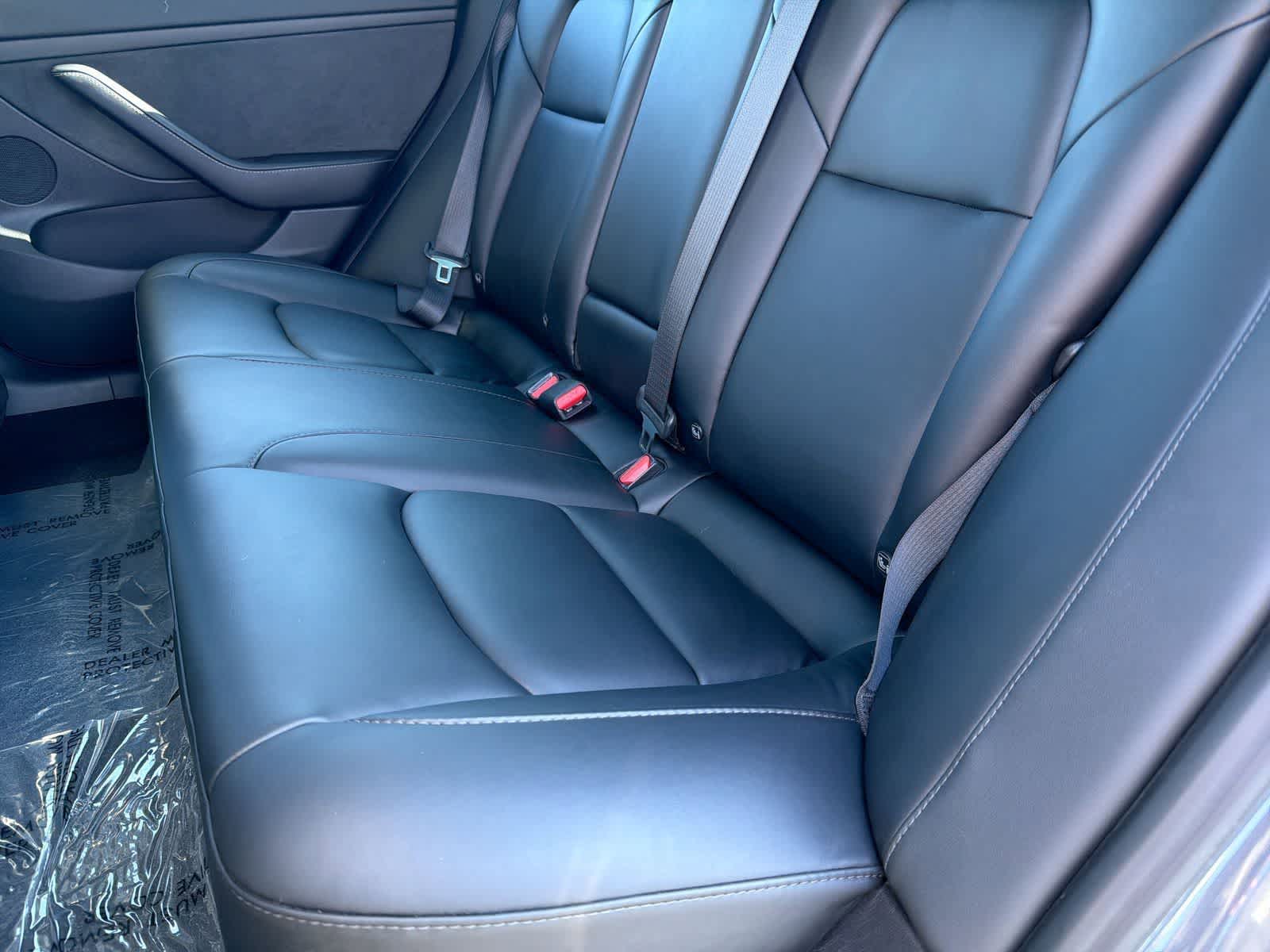 Thumbnail: 2022 Tesla Model 3 - 21