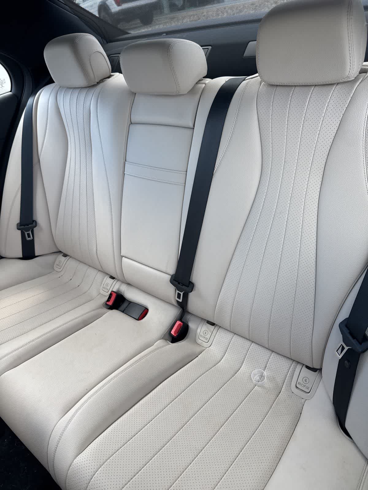 Thumbnail: 2017 Mercedes-Benz E-Class - 8