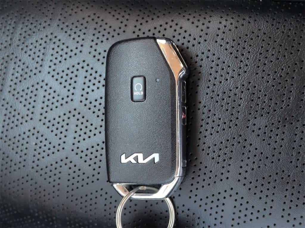 Thumbnail: 2022 Kia Sorento - 36